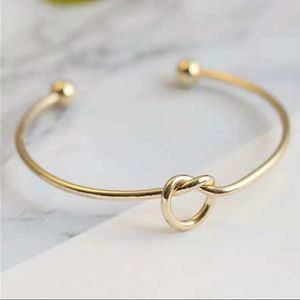 Jewelry - Gold Filled Minimalistic Knot Bracelet Jewelry - Gold Filled Minimalistic Knot Bracelet